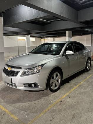 CHEVROLET CRUZE 1.8 LT 16V FLEX 4P MANUAL